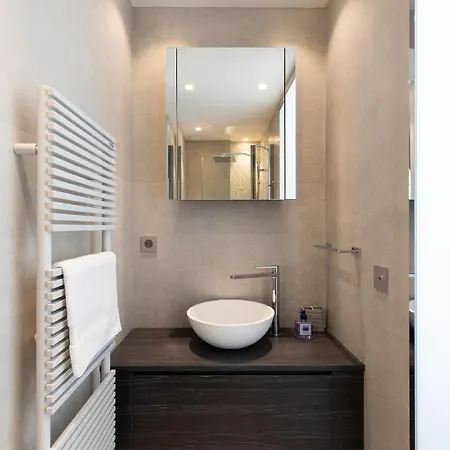 Blue Dreams Yourhosthelper