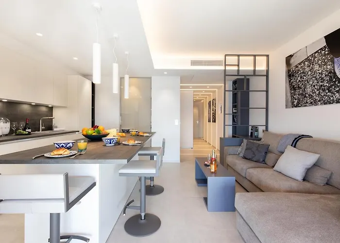 Blue Dreams Yourhosthelper Cannes