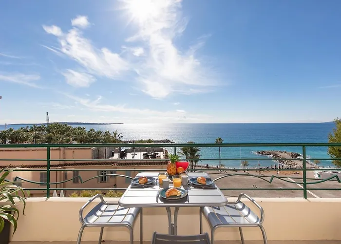 Blue Dreams Yourhosthelper