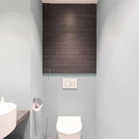 Blue Dreams Yourhosthelper